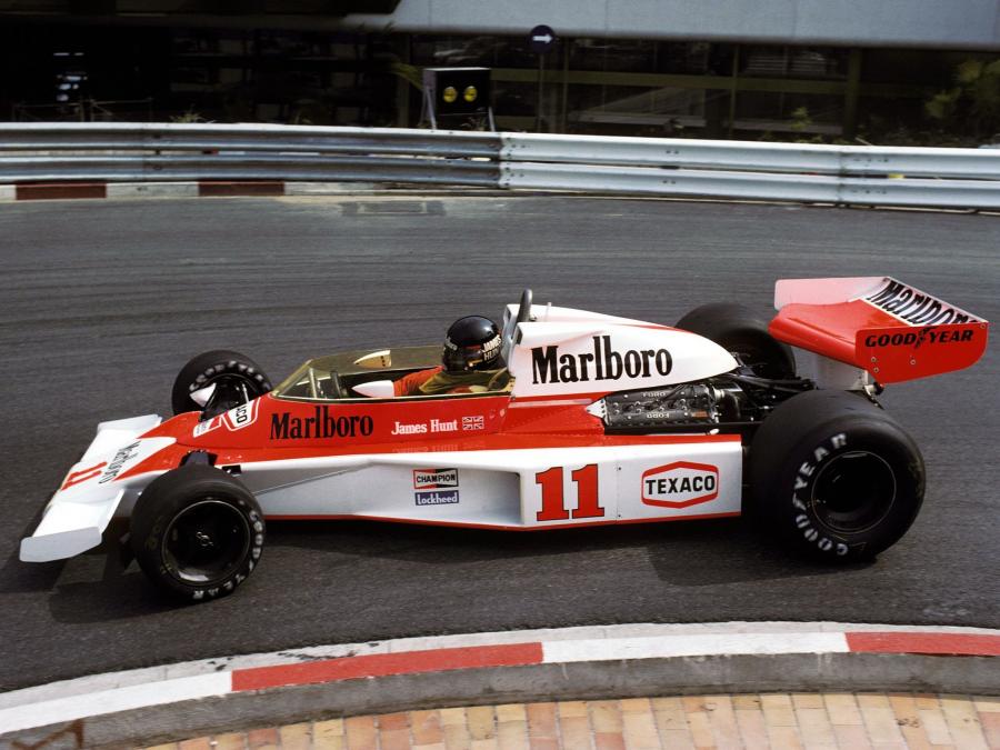  McLaren M23B 1976 года  (фото 4 из 6)